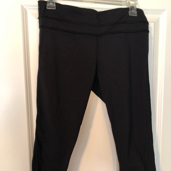 lululemon athletica Pants - Lululemon Crop Leggings